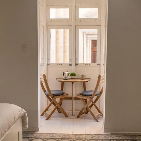 Апарт-отель 15 Main Gate 3*