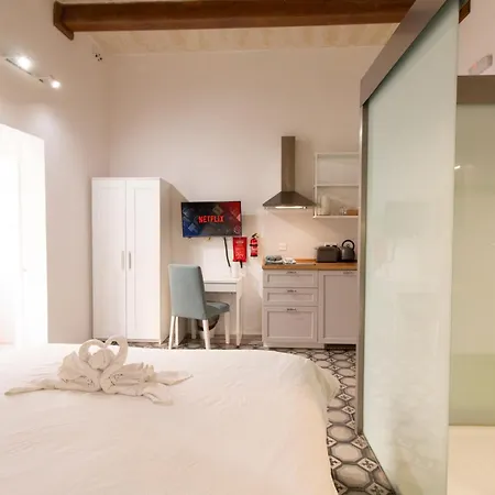 15 Main Gate 3* Биргу