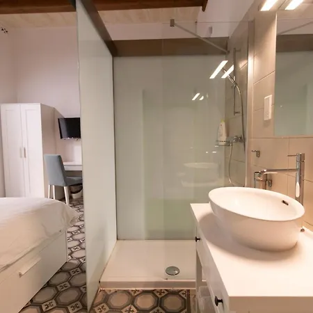 15 Main Gate Apart-hotel 3*