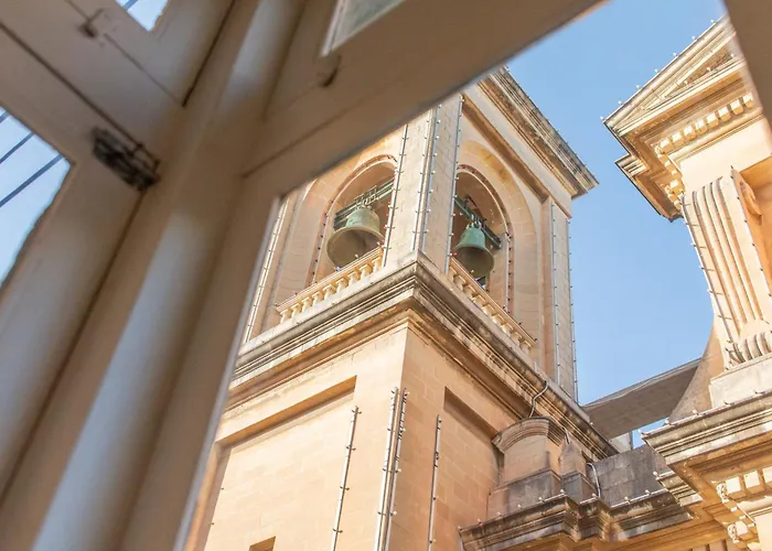 15 Main Gate شقة فندقية