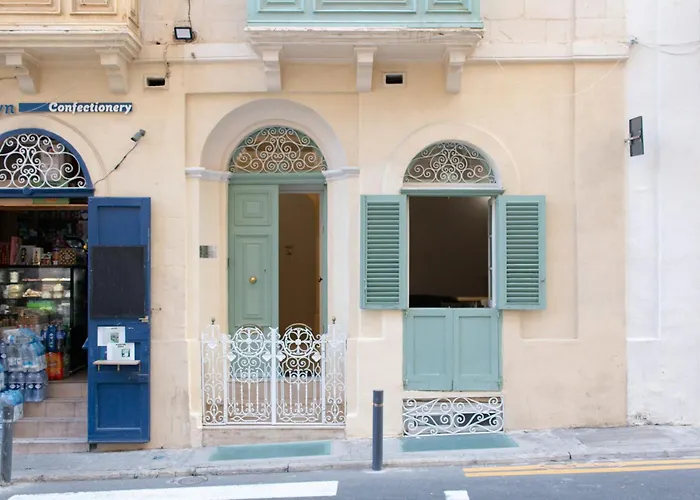 15 Main Gate Apart Otel Birgu