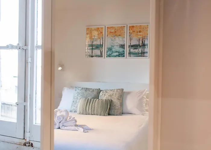 15 Main Gate شقة فندقية